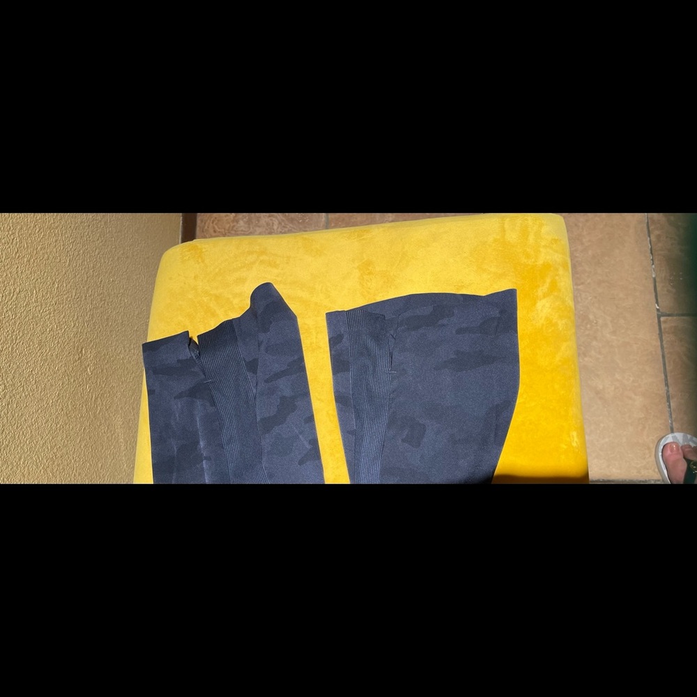 Pants - Picture 3 of 7